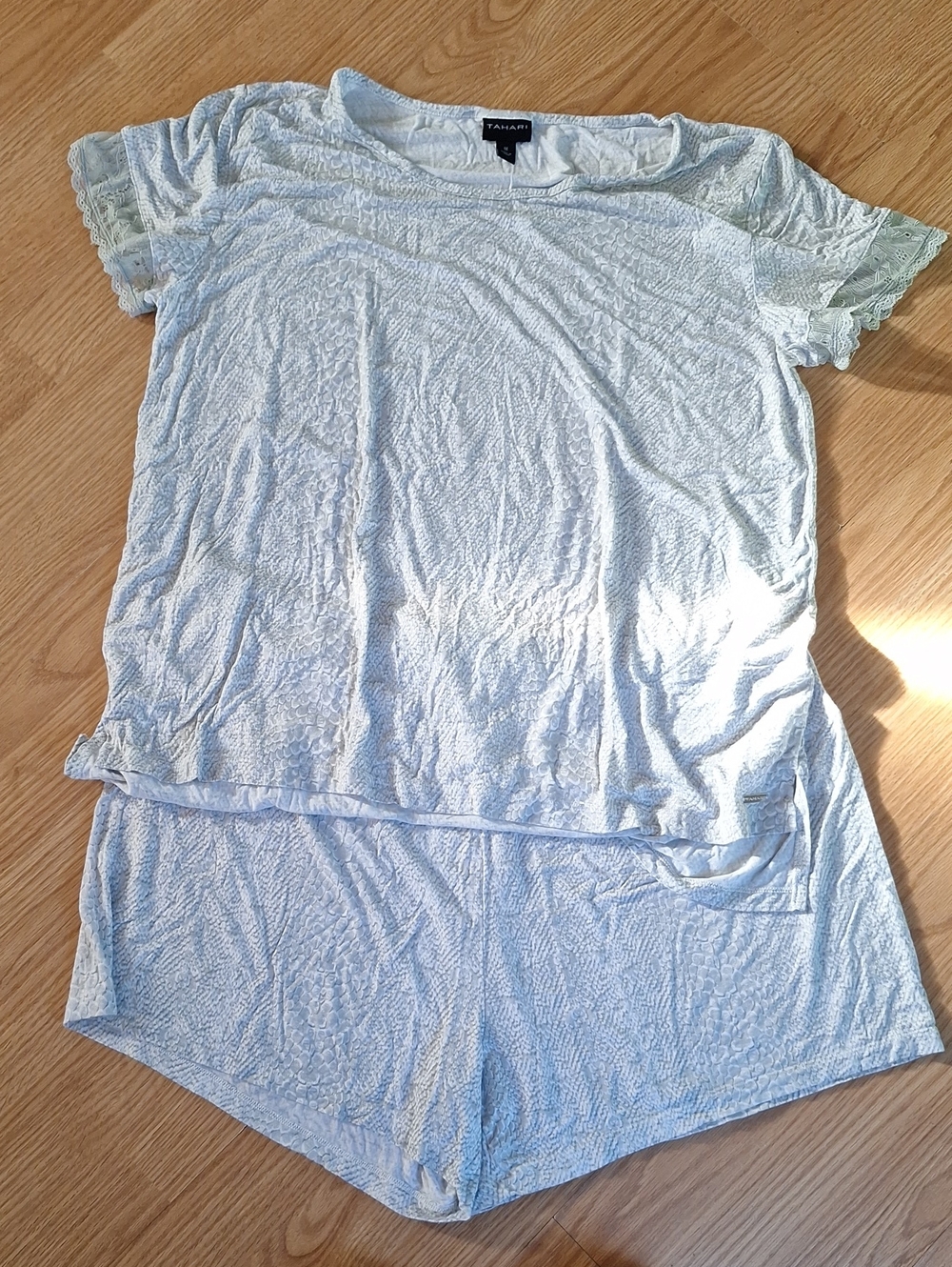 Tahari Gray Lace-Sleeve Women's Pajama Set